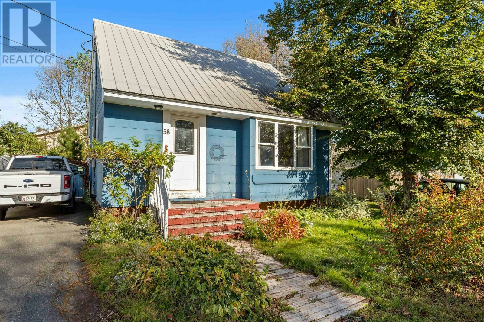 58 Orlebar Street, Charlottetown, PE, C1A 4X7