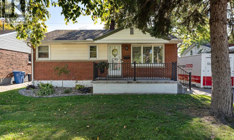 1205 Chappell