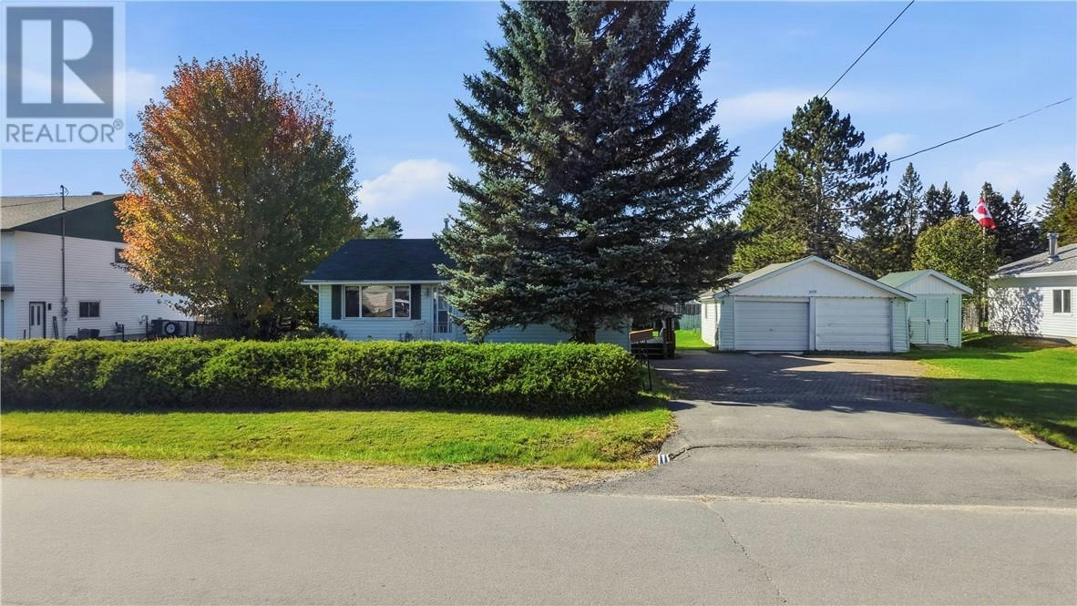 3179 Clifford Crescent, Greater Sudbury, ON, P3N 1A4