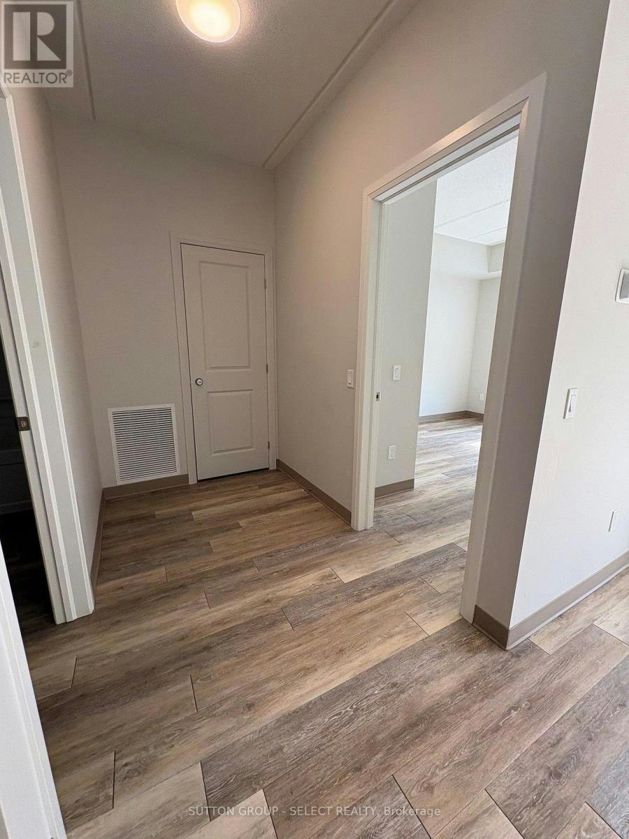 303-99 Pond Mills Road, London, ON, N5Z 3X3 - 13