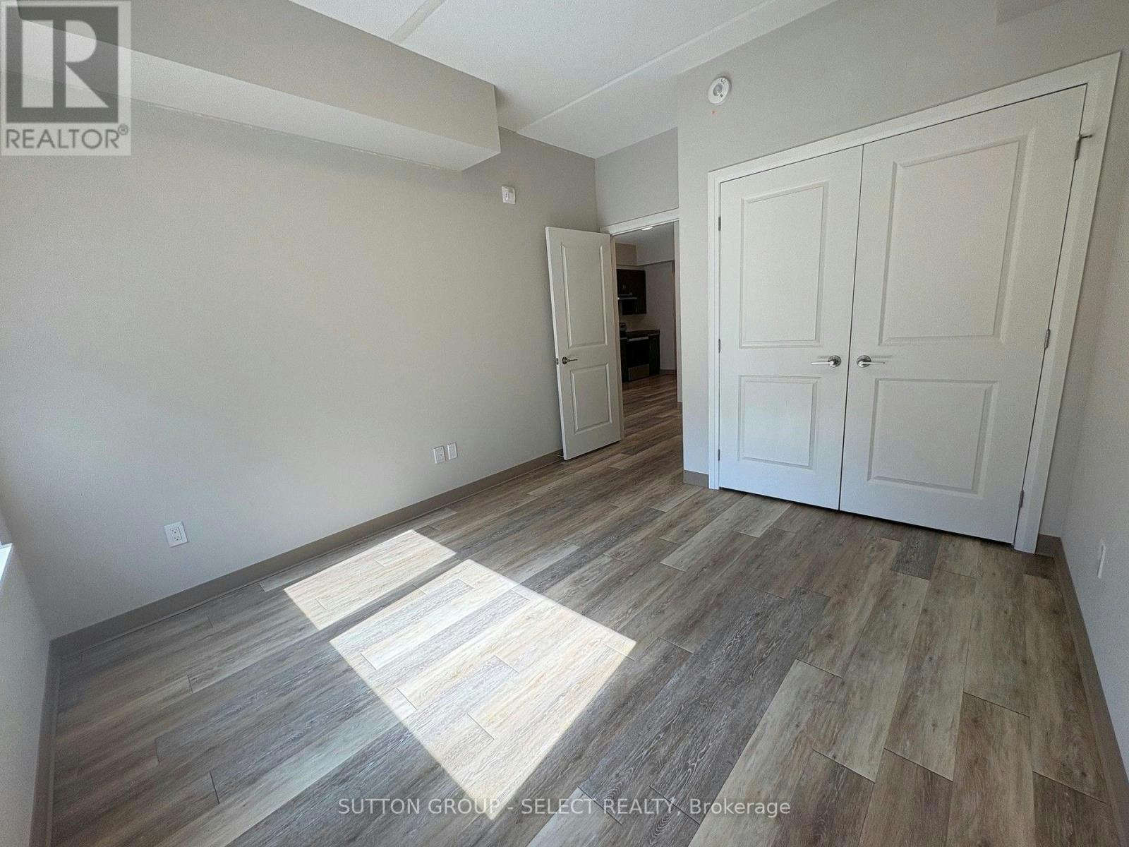 303-99 Pond Mills Road, London, ON, N5Z 3X3 - 14