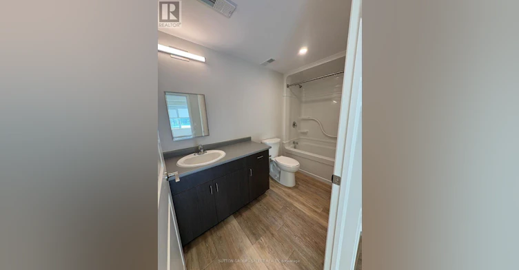 303-99 Pond Mills Road, London, ON, N5Z 3X3 - 9
