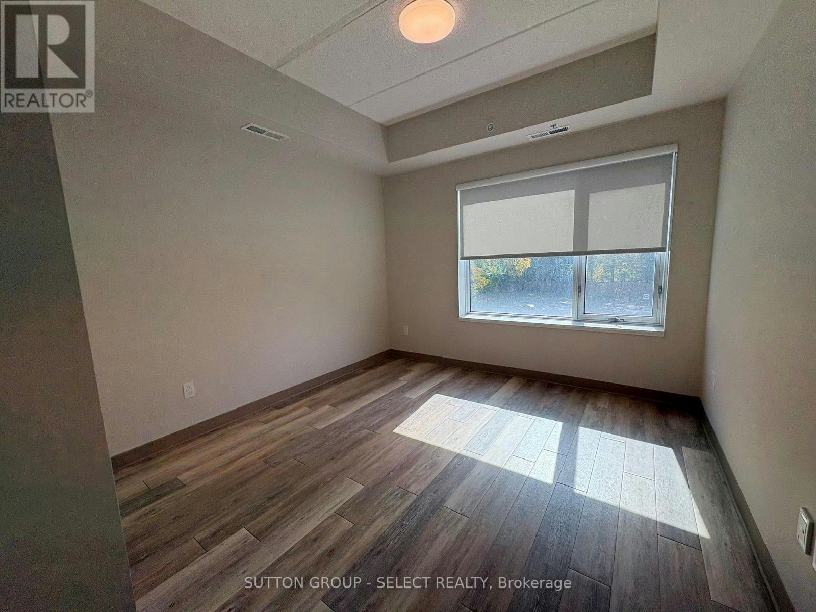 303-99 Pond Mills Road, London, ON, N5Z 3X3 - 16