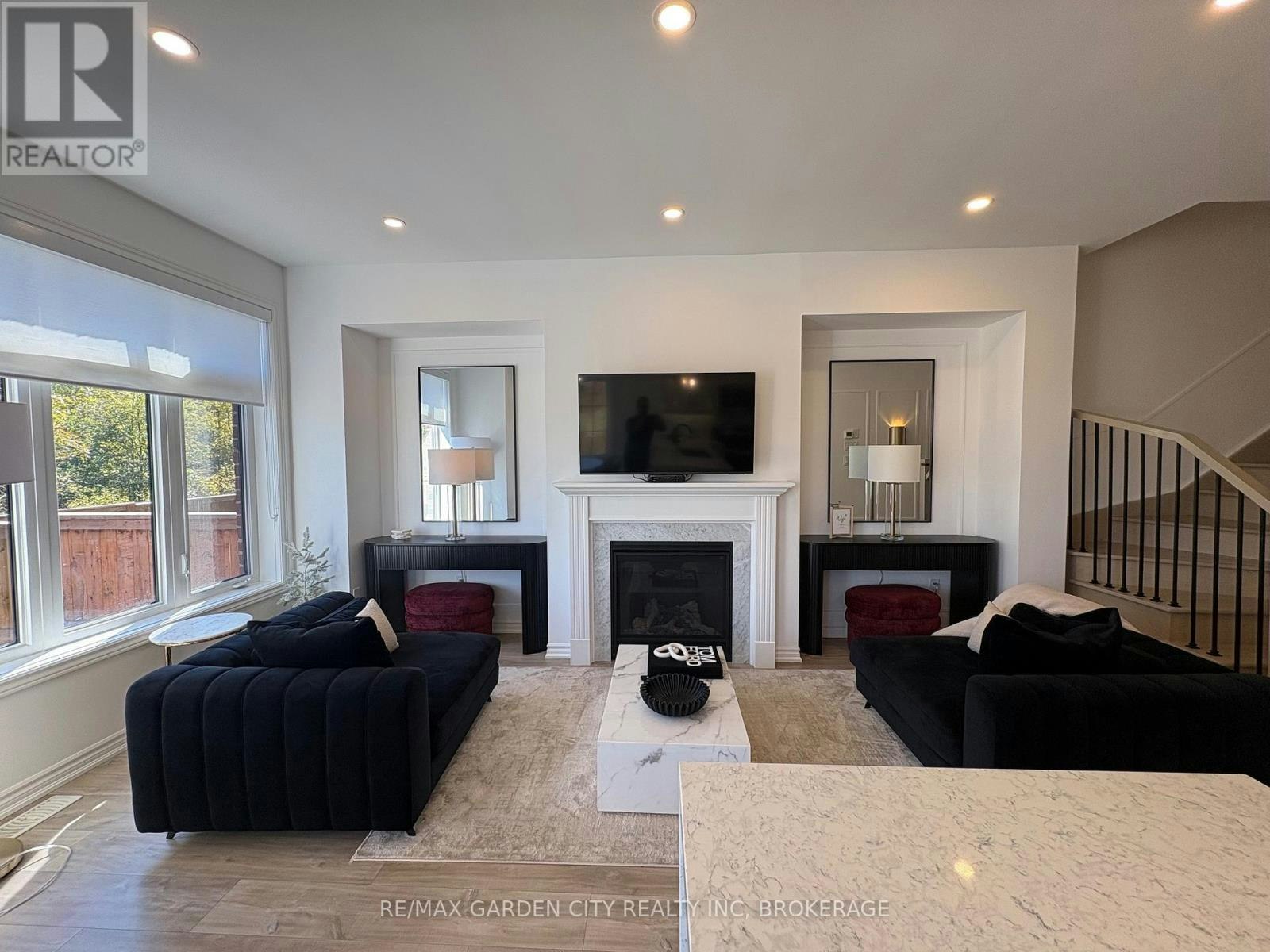 7460 Baycrest Common, Niagara Falls, ON, L2G 7V7 - 11