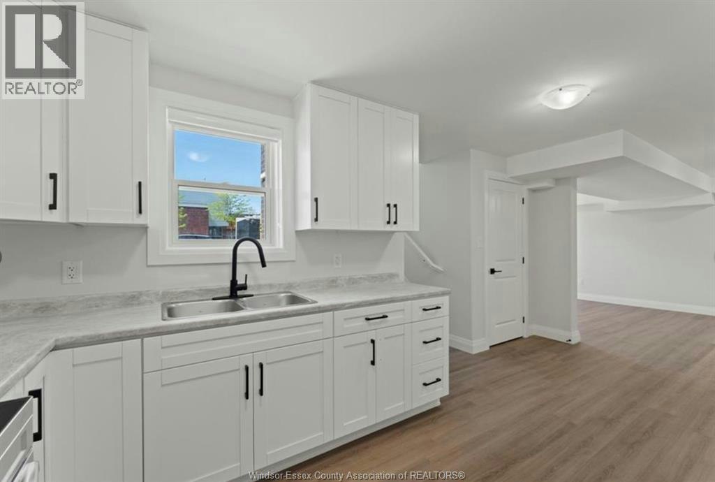 LOWER 2-1850 Meighen, Windsor, ON, N8W 0B6 - 3