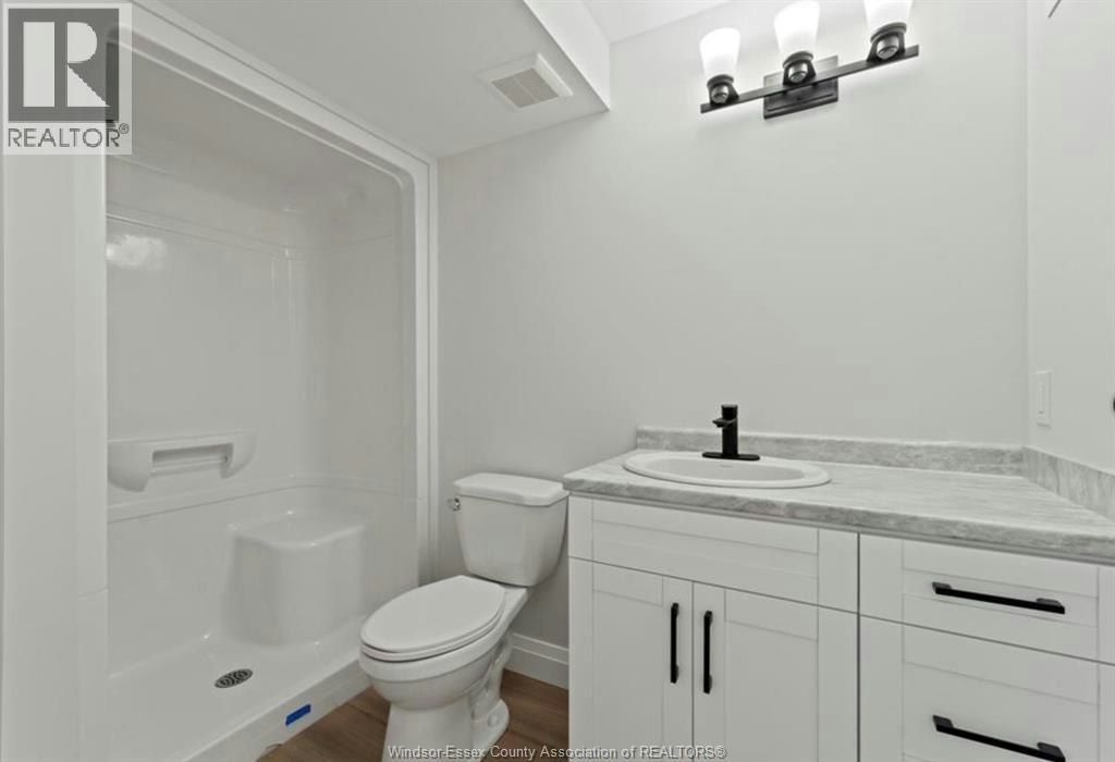 LOWER 2-1850 Meighen, Windsor, ON, N8W 0B6 - 11