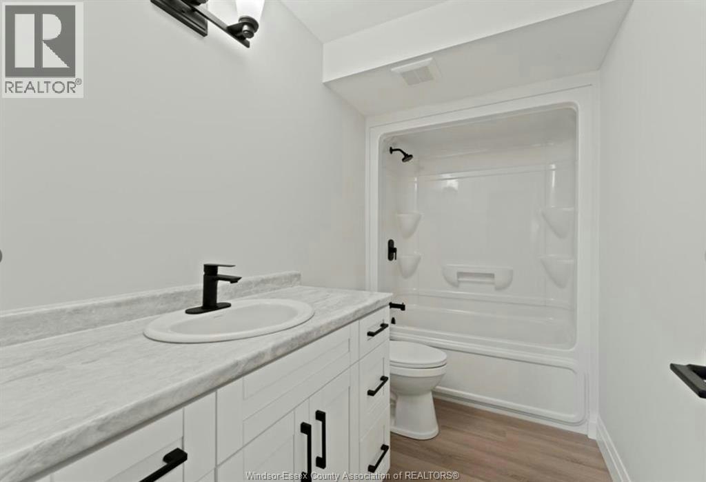 LOWER 2-1850 Meighen, Windsor, ON, N8W 0B6 - 10