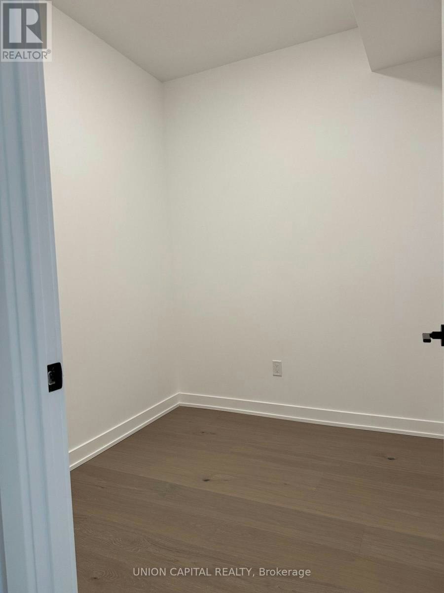 2101-91 Montclair Avenue, Toronto, ON, M5P 0B1 - 11
