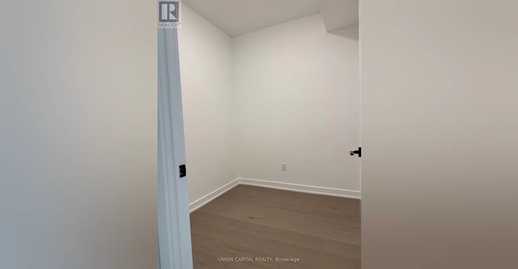 2101-91 Montclair Avenue, Toronto, ON, M5P 0B1 - 11