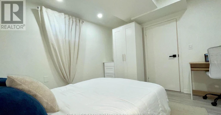 LOWER-145 Boston Avenue, Toronto, ON, M4M 2T8 - 11