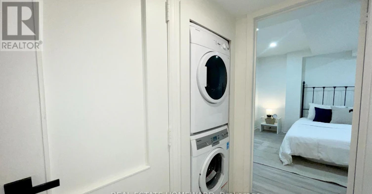 LOWER-145 Boston Avenue, Toronto, ON, M4M 2T8 - 17