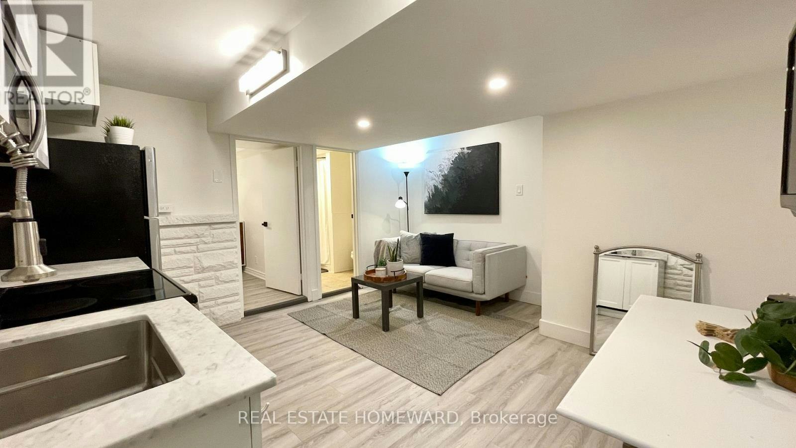LOWER-145 Boston Avenue, Toronto, ON, M4M 2T8 - 9
