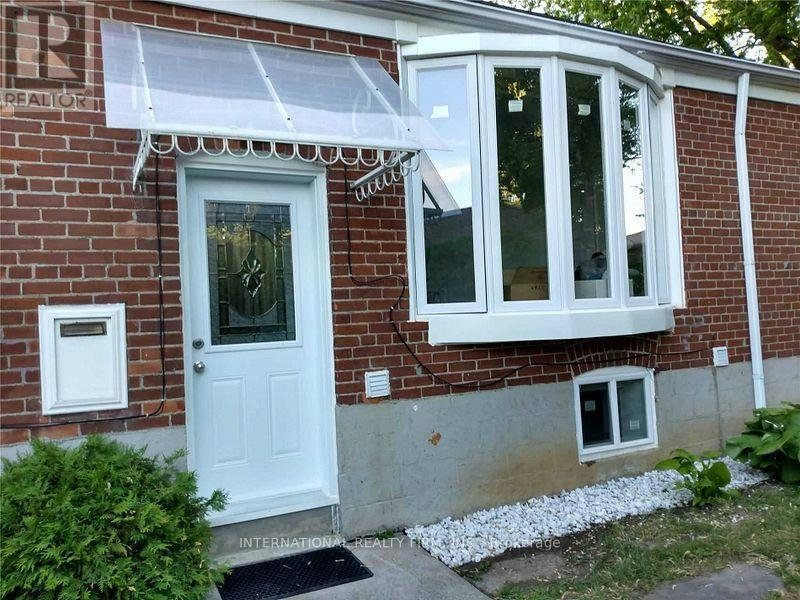 LOWER B2-5 Aylesford Drive, Toronto, ON, M1N 1L6 - 2