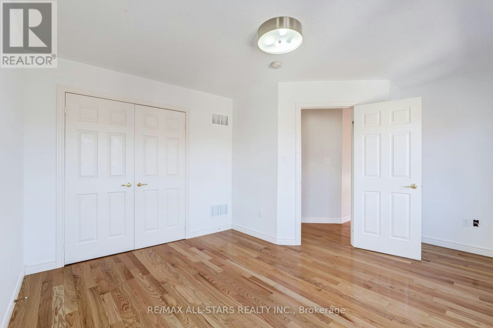 106 Creekland Avenue, Whitchurch-Stouffville, ON, L4A 1X4 - 31