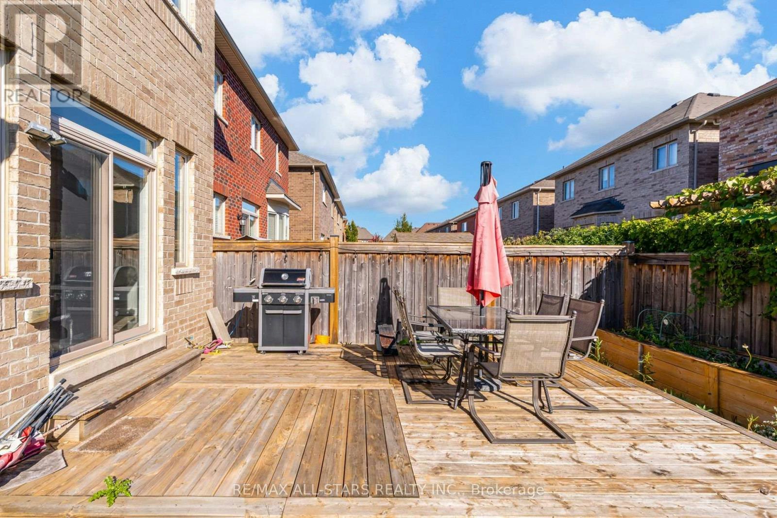 106 Creekland Avenue, Whitchurch-Stouffville, ON, L4A 1X4 - 42