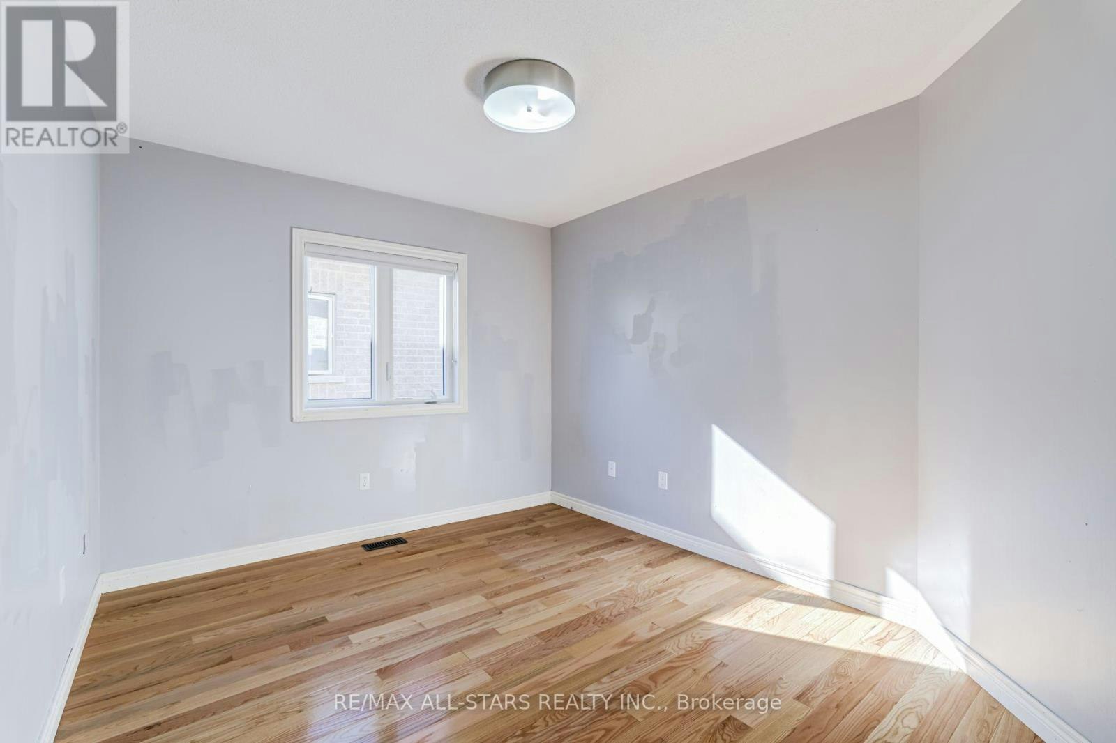 106 Creekland Avenue, Whitchurch-Stouffville, ON, L4A 1X4 - 30