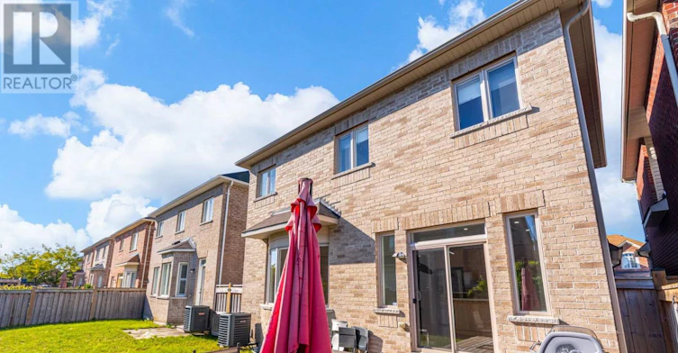 106 Creekland Avenue, Whitchurch-Stouffville, ON, L4A 1X4 - 44