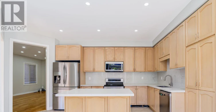 106 Creekland Avenue, Whitchurch-Stouffville, ON, L4A 1X4 - 14