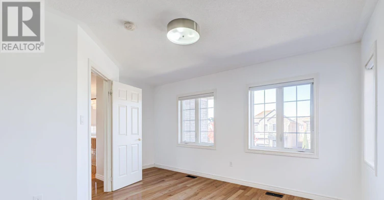 106 Creekland Avenue, Whitchurch-Stouffville, ON, L4A 1X4 - 32