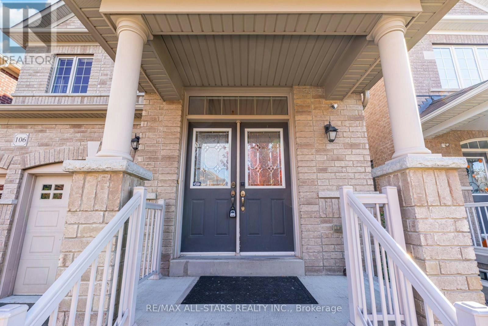 106 Creekland Avenue, Whitchurch-Stouffville, ON, L4A 1X4 - 3