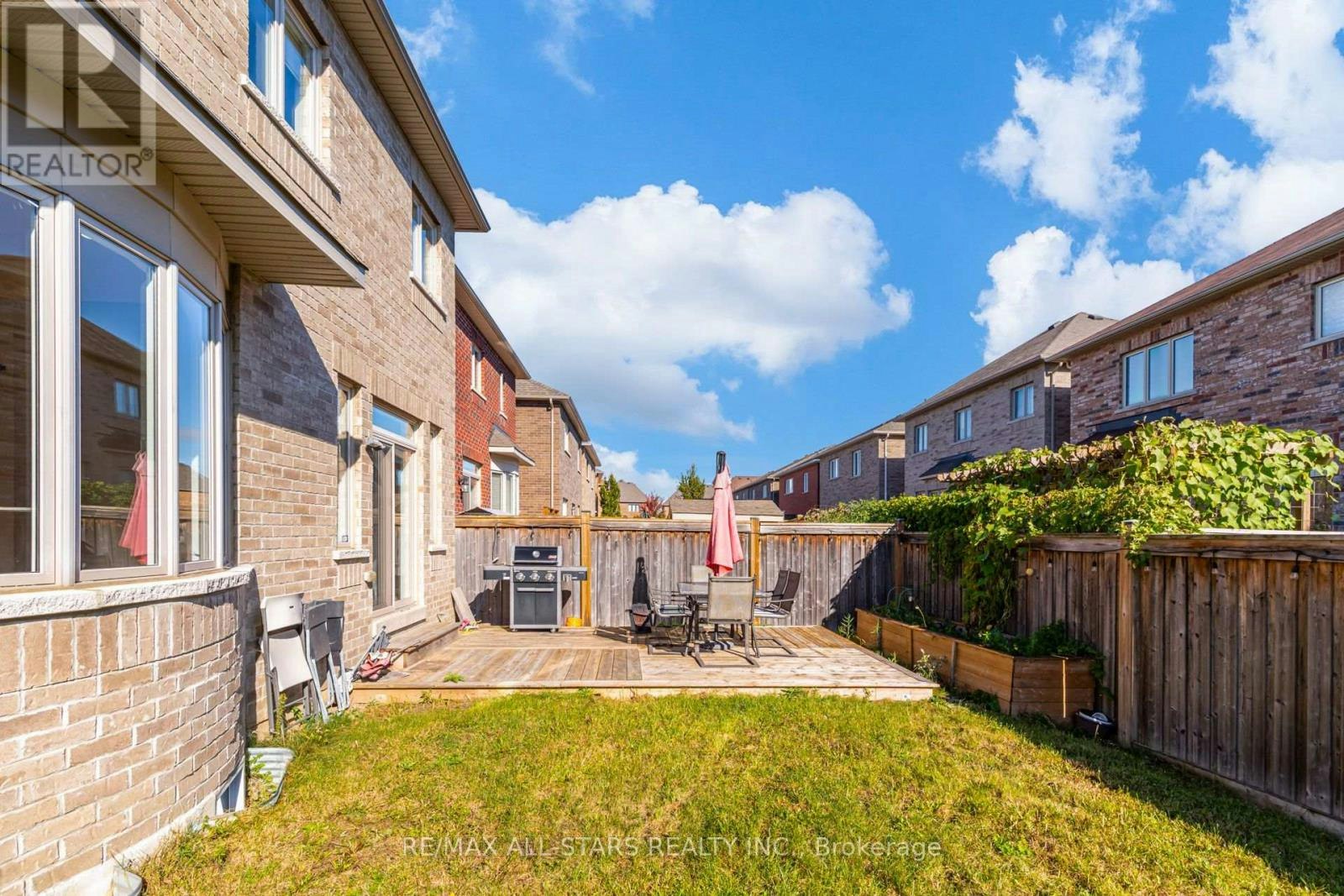 106 Creekland Avenue, Whitchurch-Stouffville, ON, L4A 1X4 - 43