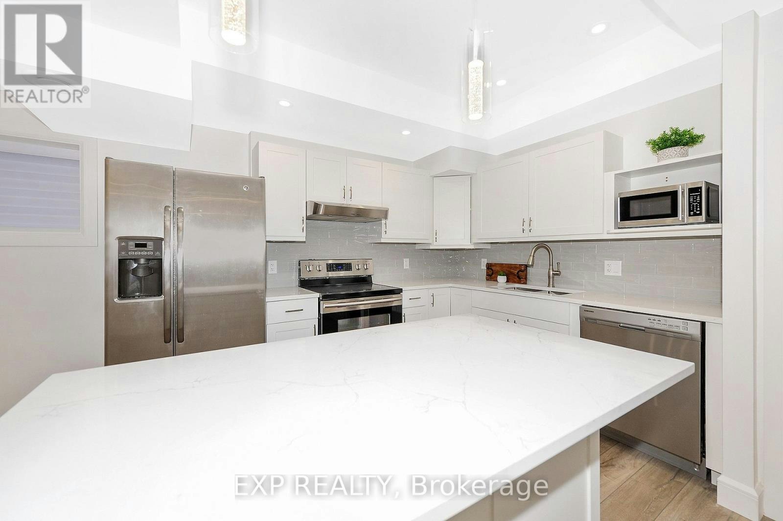 1-120 Eccles Street, Ottawa, ON, K1R 6S8 - 15