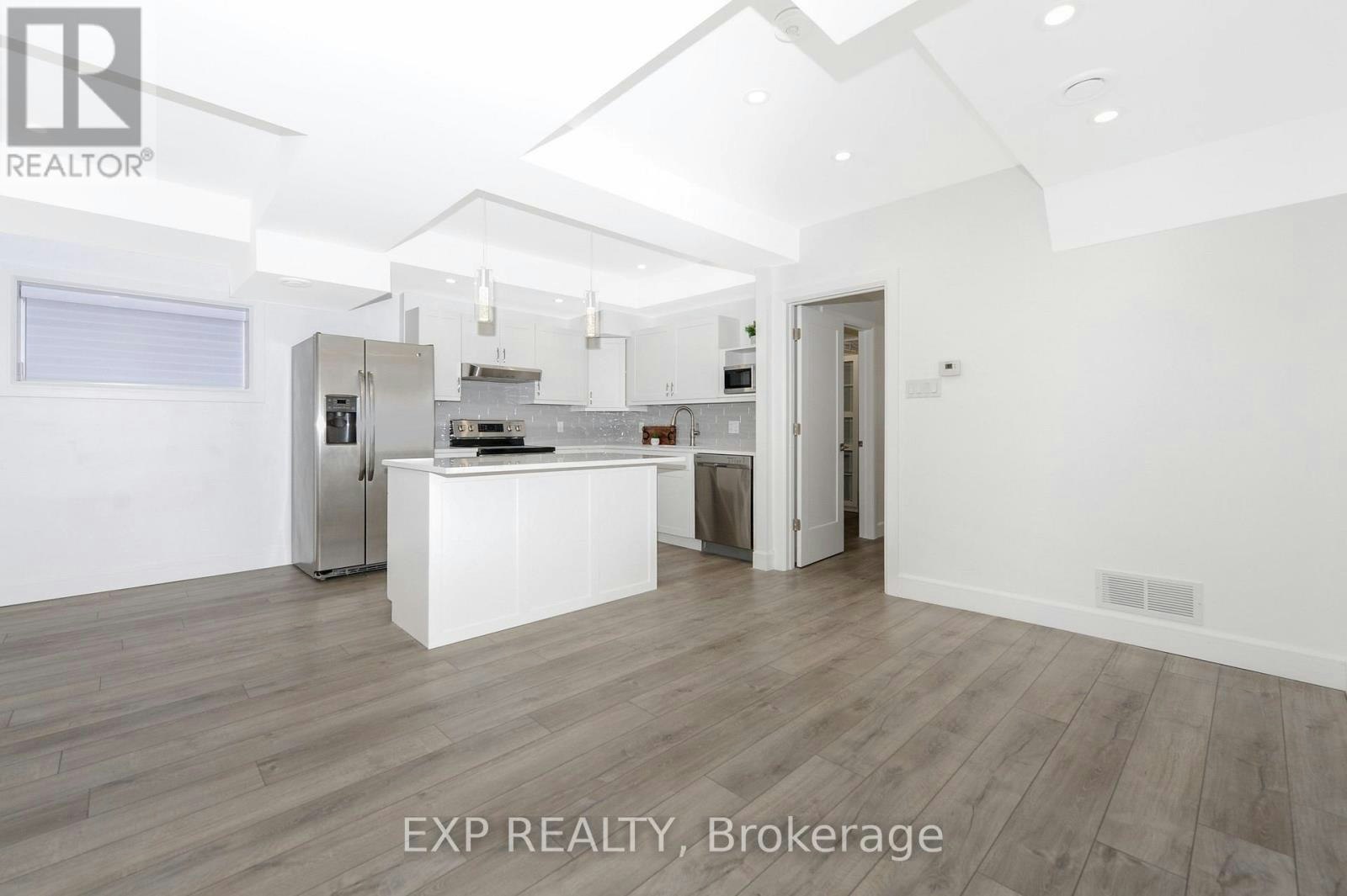 1-120 Eccles Street, Ottawa, ON, K1R 6S8 - 9