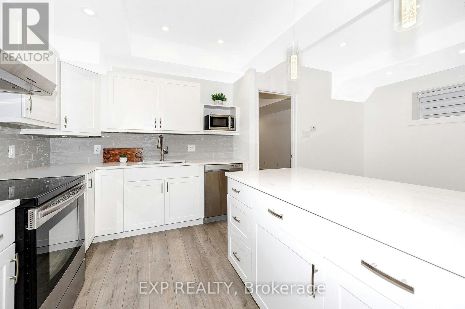 1-120 Eccles Street, Ottawa, ON, K1R 6S8 - 13