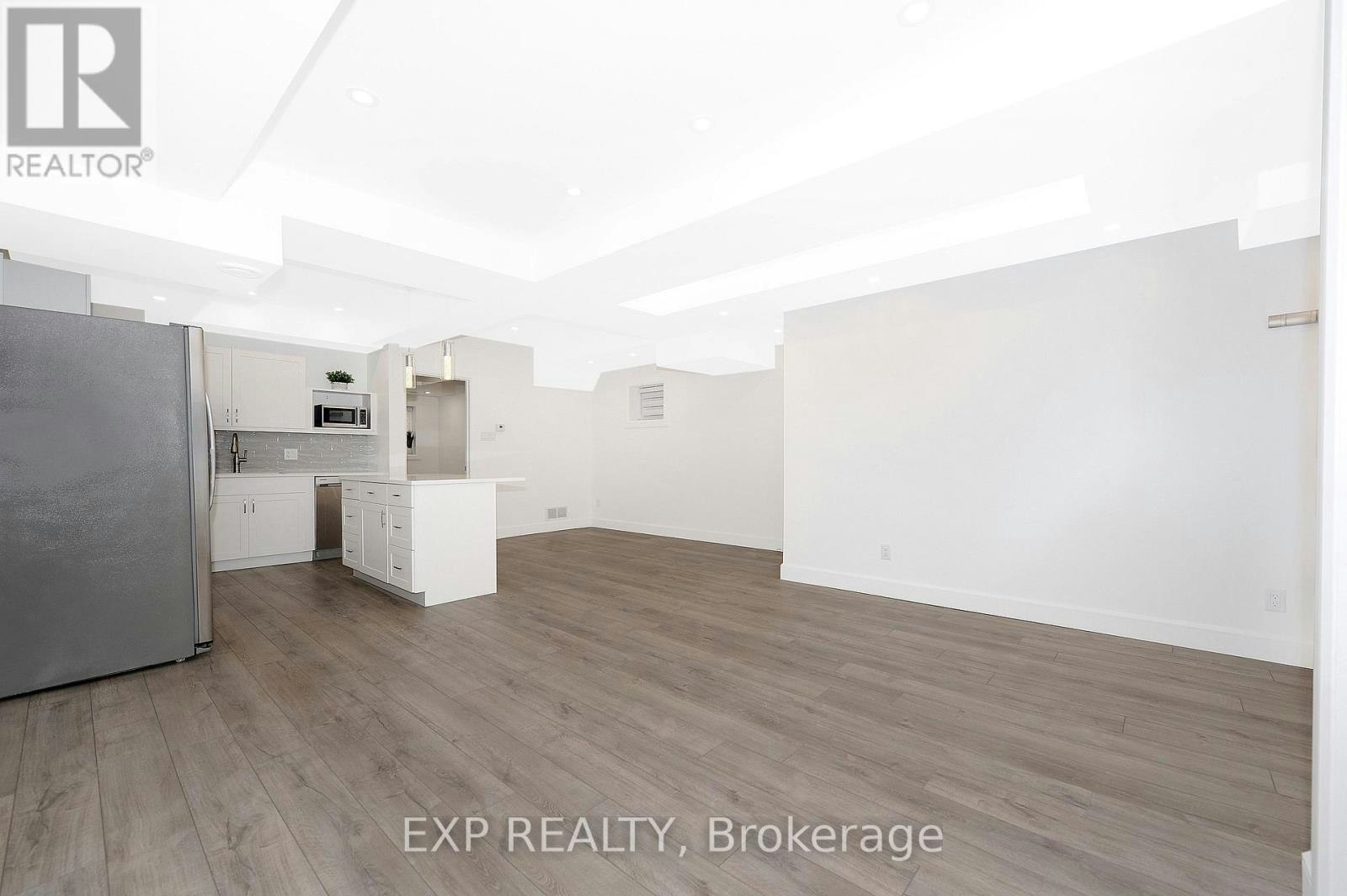 1-120 Eccles Street, Ottawa, ON, K1R 6S8 - 10