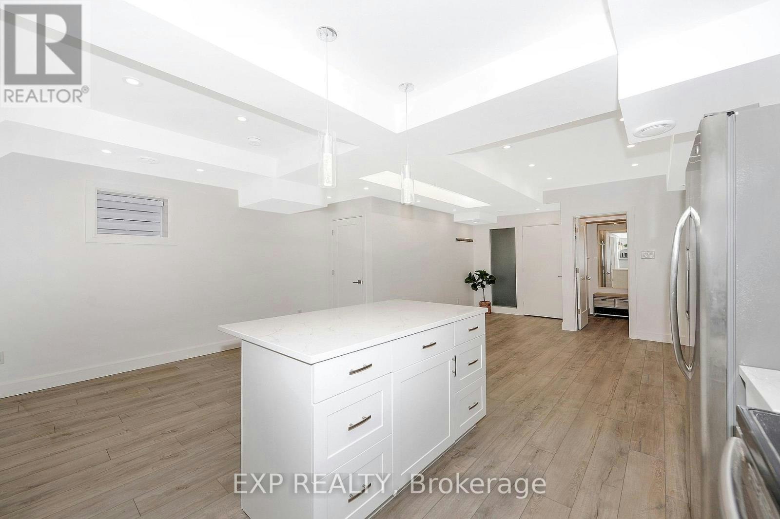 1-120 Eccles Street, Ottawa, ON, K1R 6S8 - 11