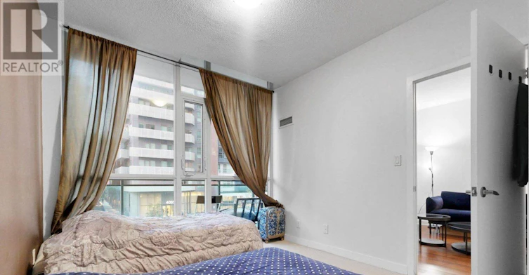 214-4070 Confederation Parkway, Mississauga, ON, L5B 0E9 - 24