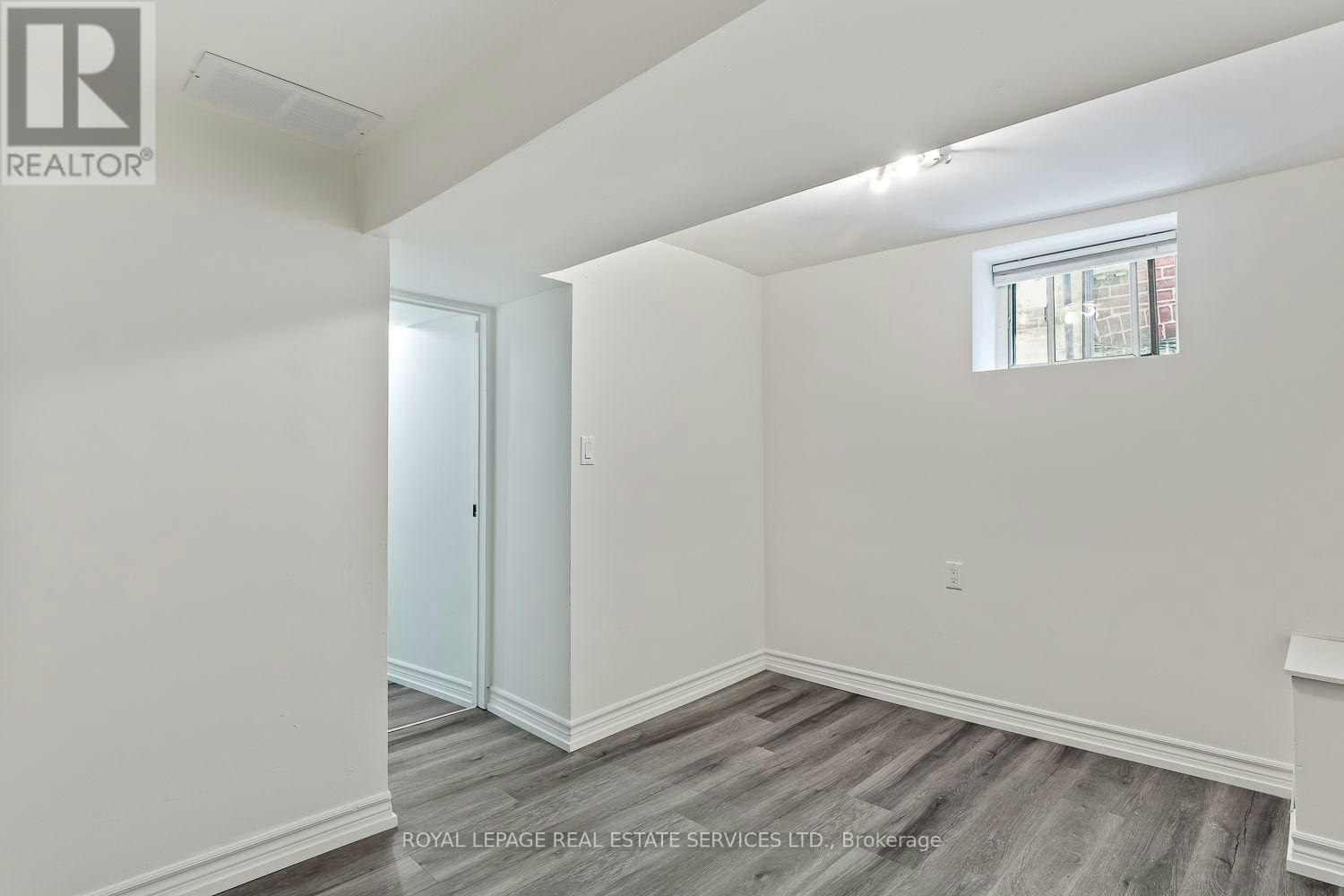 MAIN + BASEMENT-1333 Dupont Street, Toronto, ON, M6H 2A8 - 15