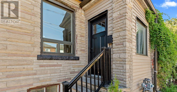 MAIN + BASEMENT-1333 Dupont Street, Toronto, ON, M6H 2A8
