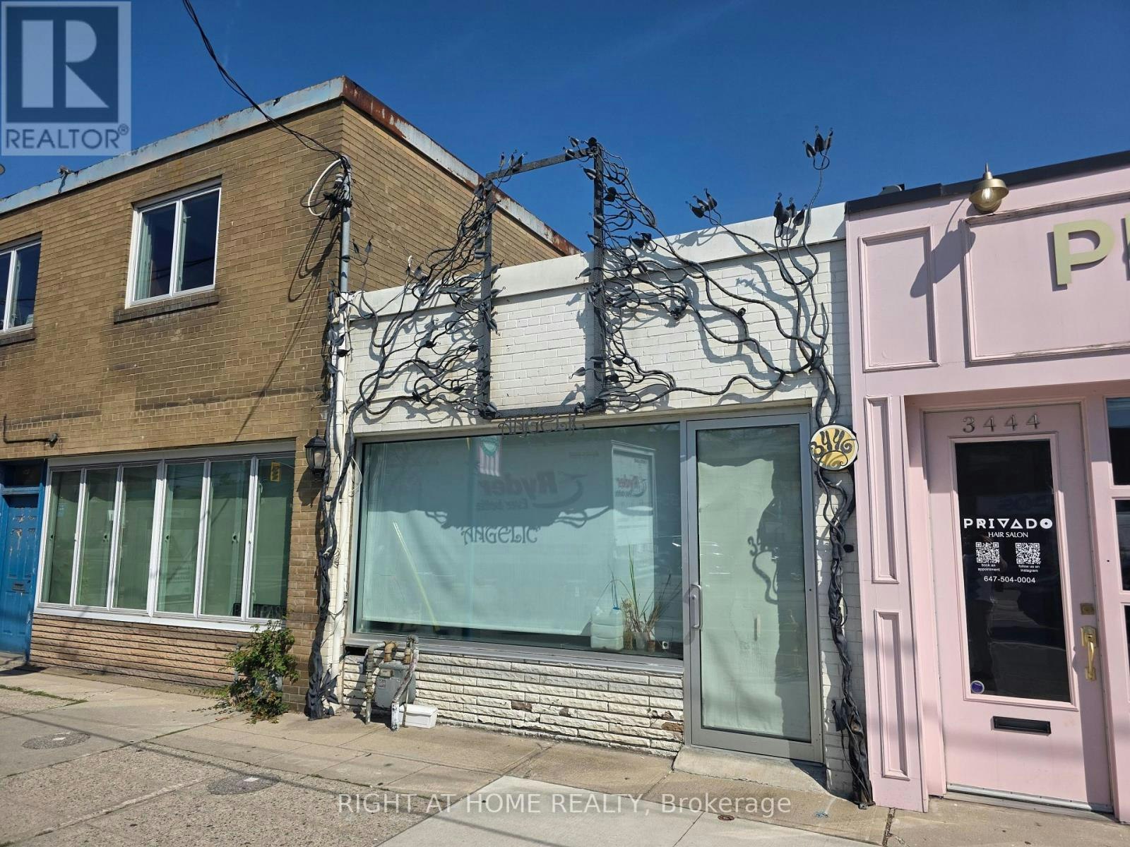 3446 Lake Shore Boulevard W, Toronto, ON, M8W 1N3