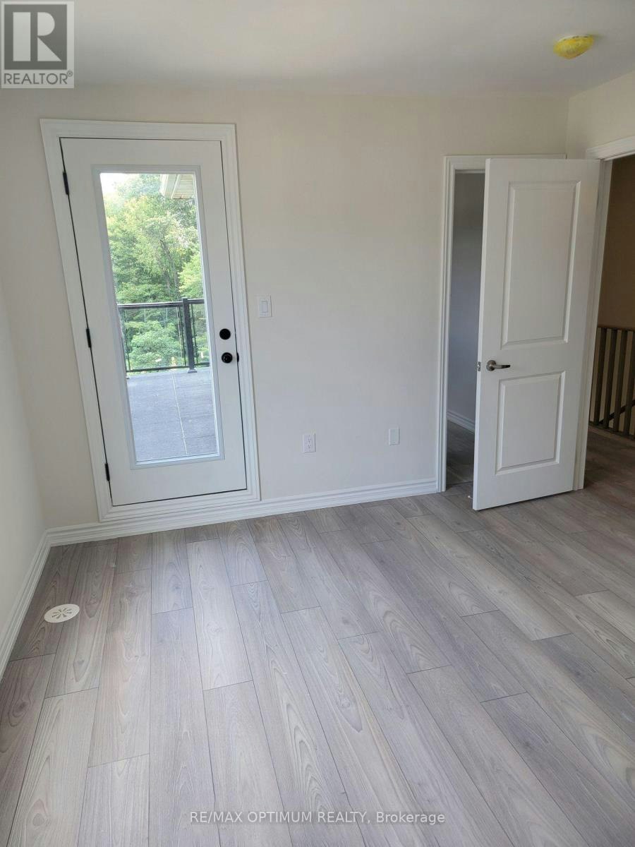 19-20 Knotsberry Circle, Brampton, ON, L6Y 6G1 - 3