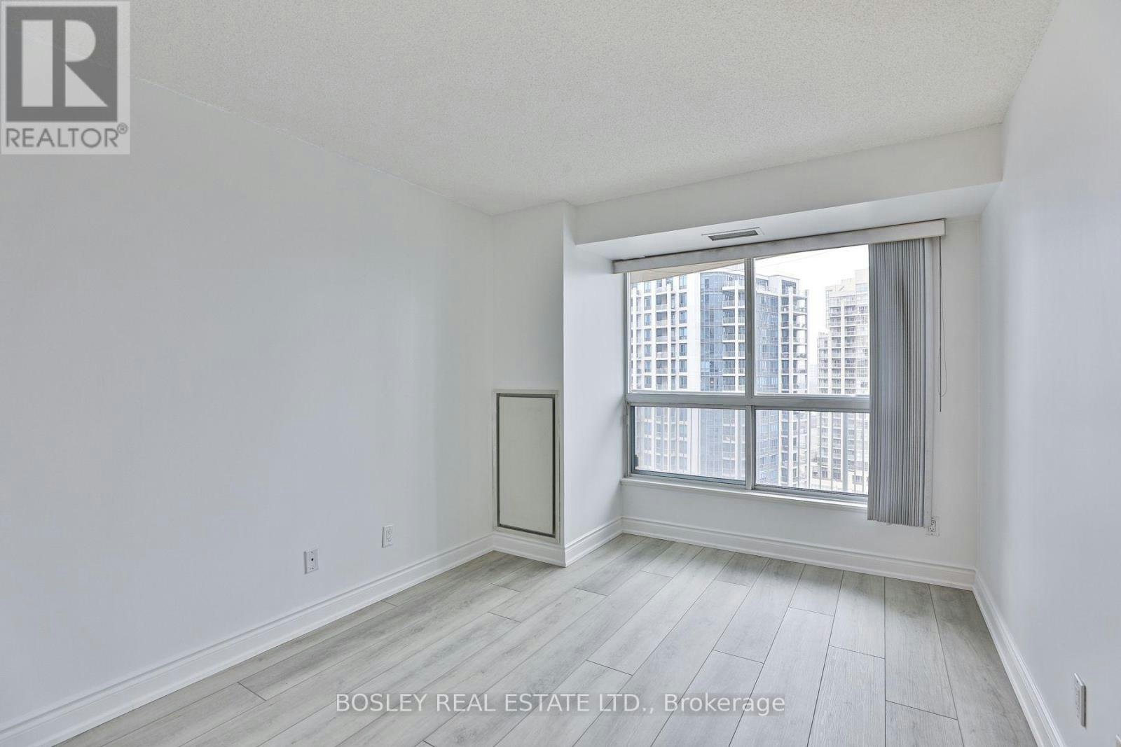 1512-2111 Lake Shore Boulevard W, Toronto, ON, M8V 4B2 - 15