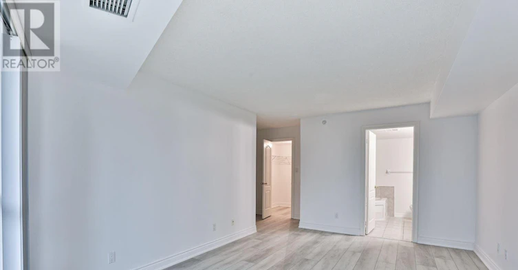 1512-2111 Lake Shore Boulevard W, Toronto, ON, M8V 4B2 - 11