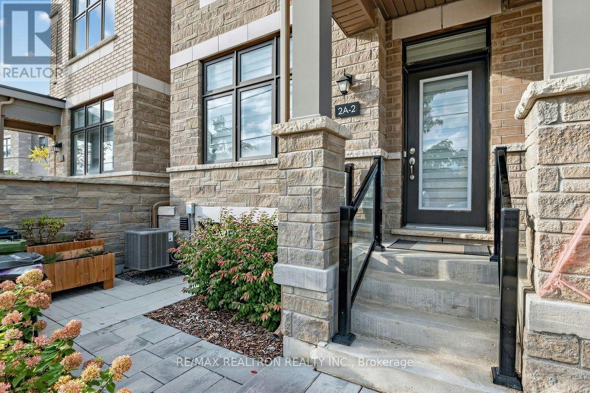 2-2A Muir Avenue, Toronto, ON, M9L 0A6 - 2