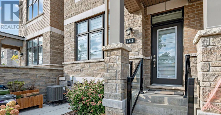 2-2A Muir Avenue, Toronto, ON, M9L 0A6 - 2