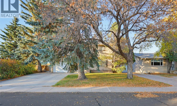 2457 Eastview