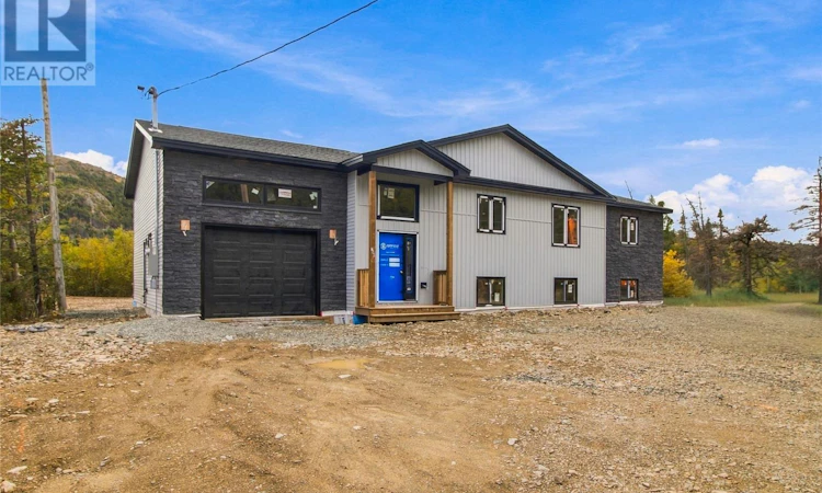778-780 Pouch Cove Line