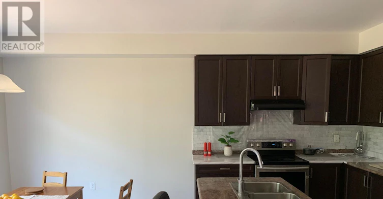 7969 Buckeye Crescent, Niagara Falls, ON, L2H 2Y6 - 11