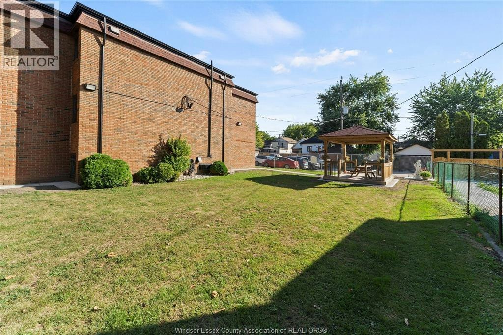 201-1160 Howard, Windsor, ON, N9A 1S7 - 23