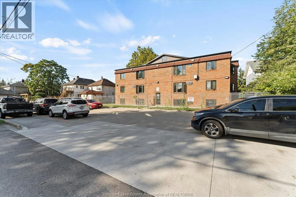 201-1160 Howard, Windsor, ON, N9A 1S7 - 25