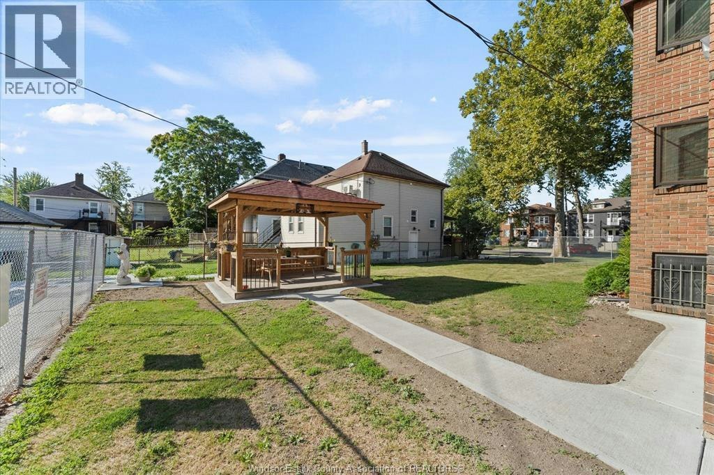 201-1160 Howard, Windsor, ON, N9A 1S7 - 20