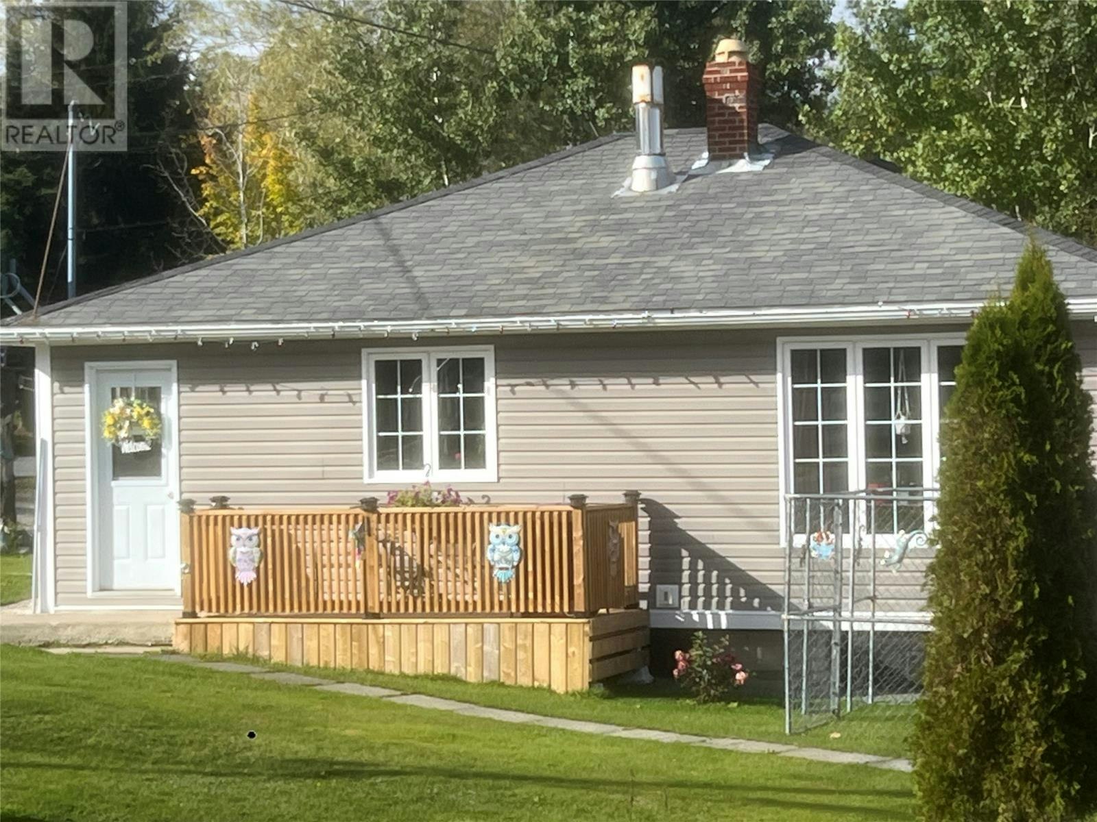 137 Main Street N, Glovertown, NL, A0G 2L0