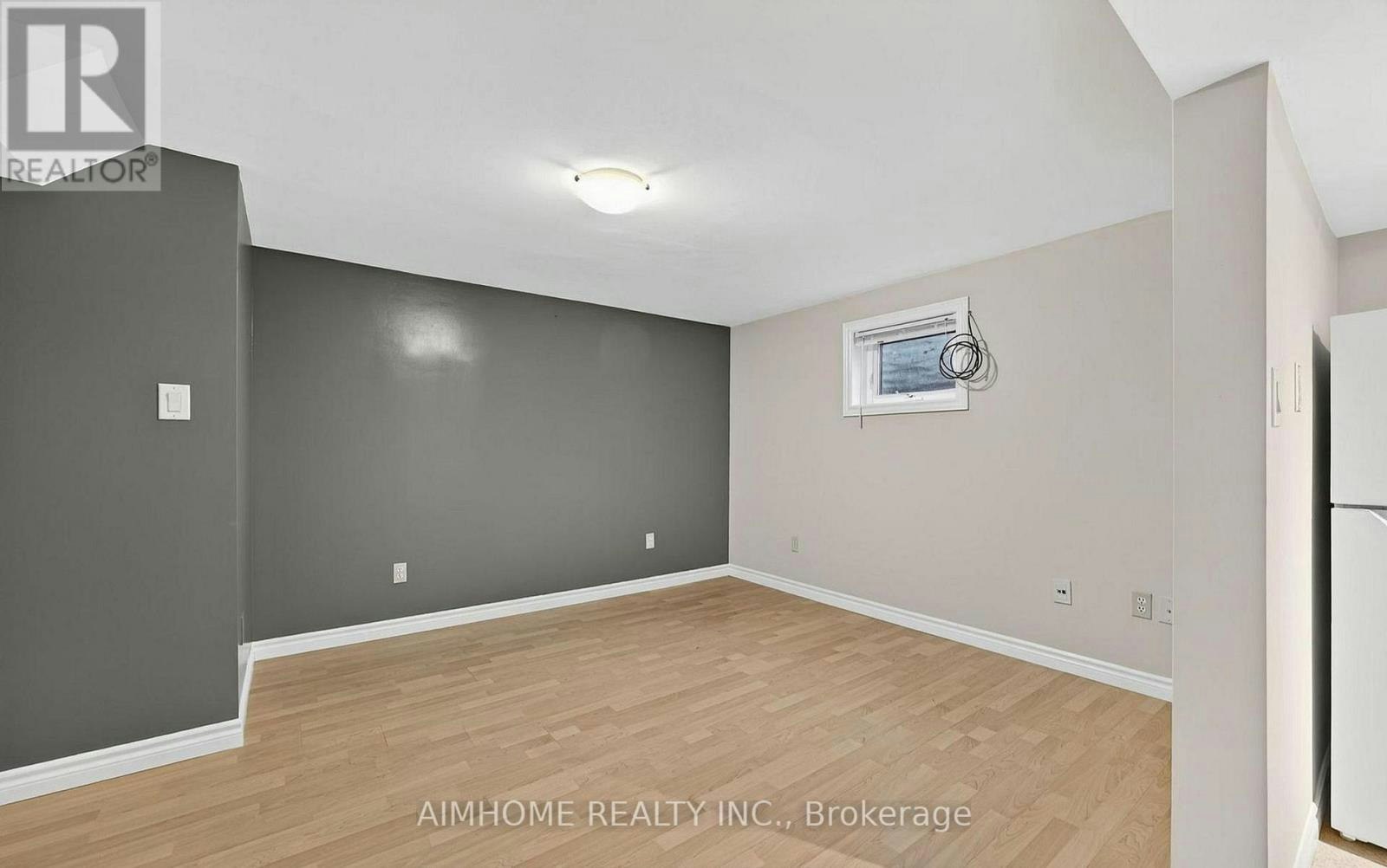 764 Botany Hill(lower Unit Crescent, Newmarket, ON, L3Y 3A8 - 2