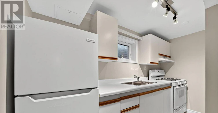 764 Botany Hill(lower Unit Crescent, Newmarket, ON, L3Y 3A8 - 4
