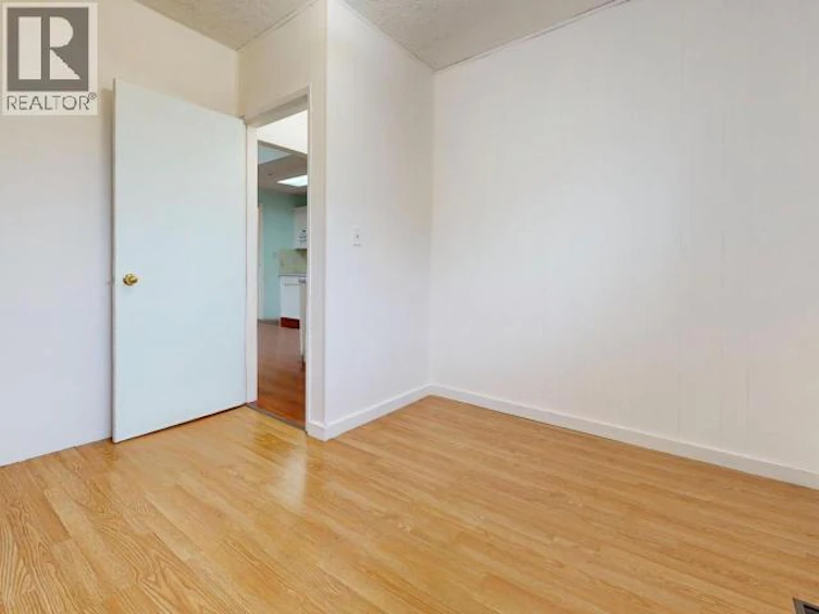 4584 Harvie Avenue, Powell River, BC, V8A 2P1 - 11