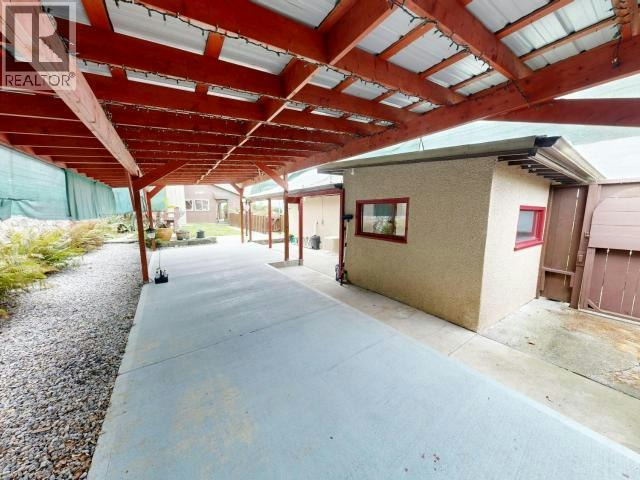 4584 Harvie Avenue, Powell River, BC, V8A 2P1 - 23